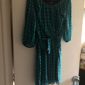 Green/ Navy dress with Slit Sleeves. Fun and Flows